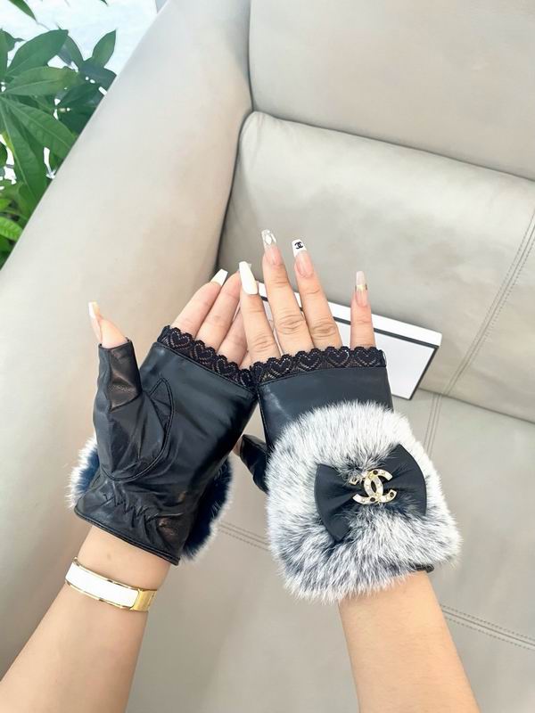 Chanel Gloves L 083043